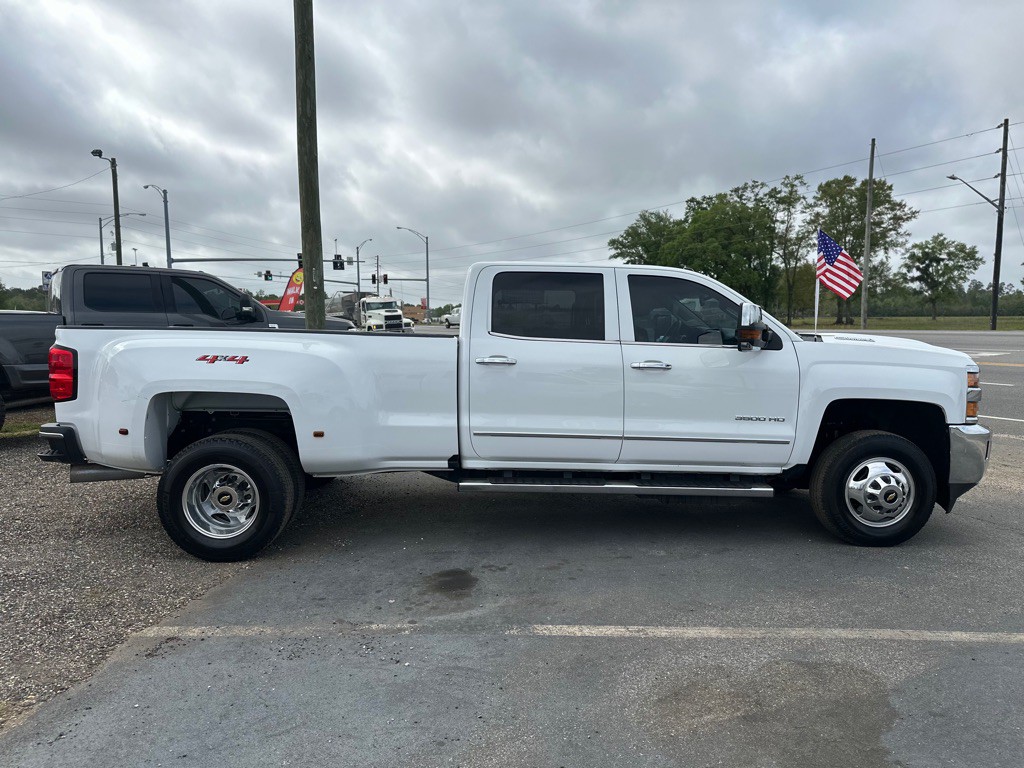 2018 Chevrolet Silverado 1500 Image 6
