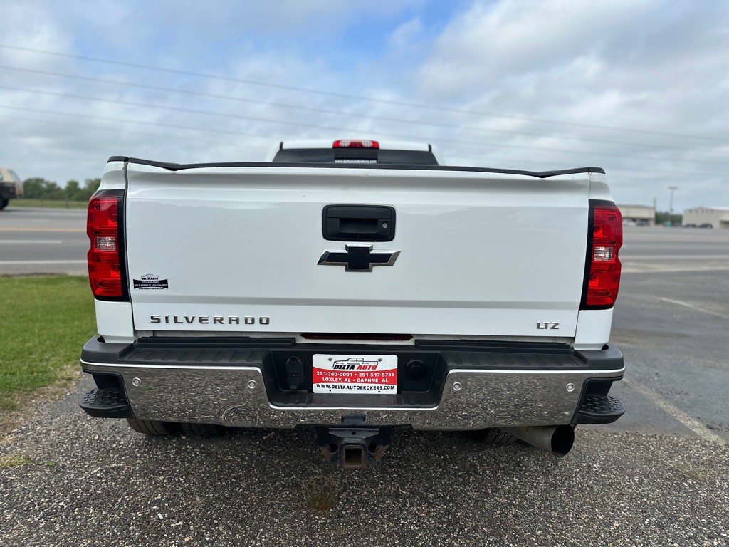2018 Chevrolet Silverado 1500 Image 8