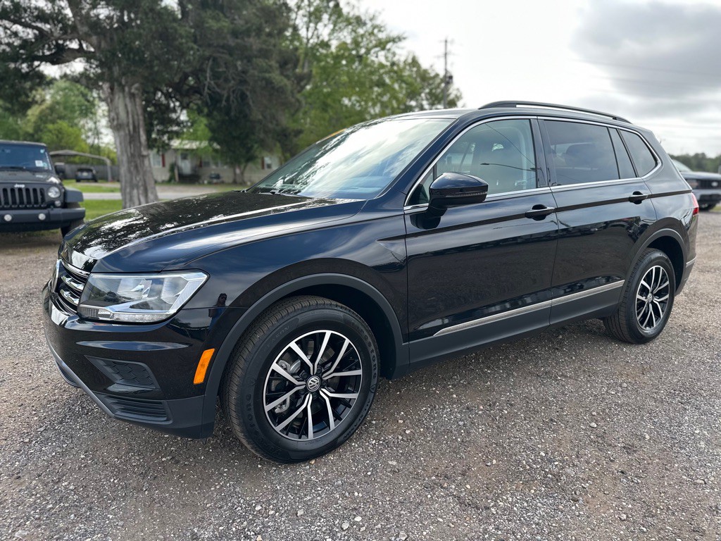 2021 Volkswagen Tiguan Image 2