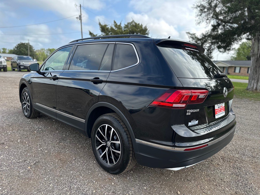 2021 Volkswagen Tiguan Image 3