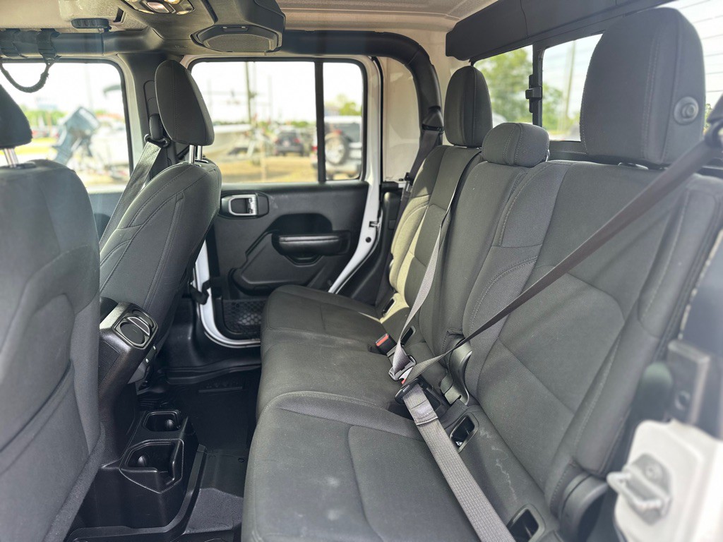 2020 Jeep Gladiator Image 10