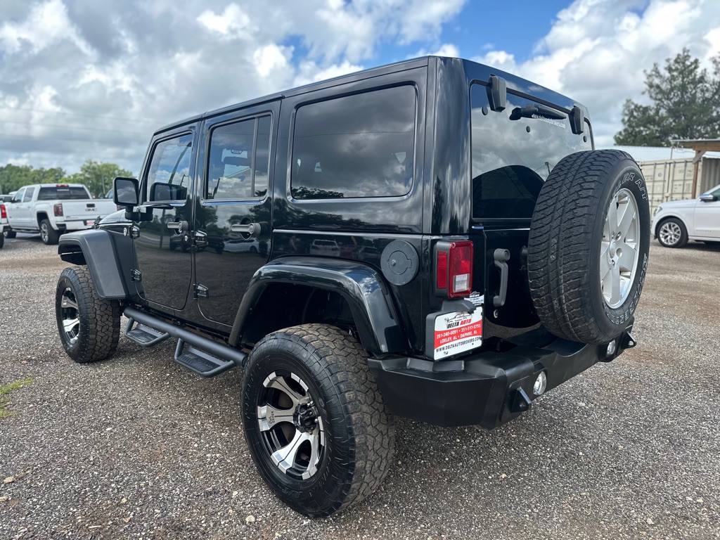 2012 Jeep Wrangler Unlimited Image 3