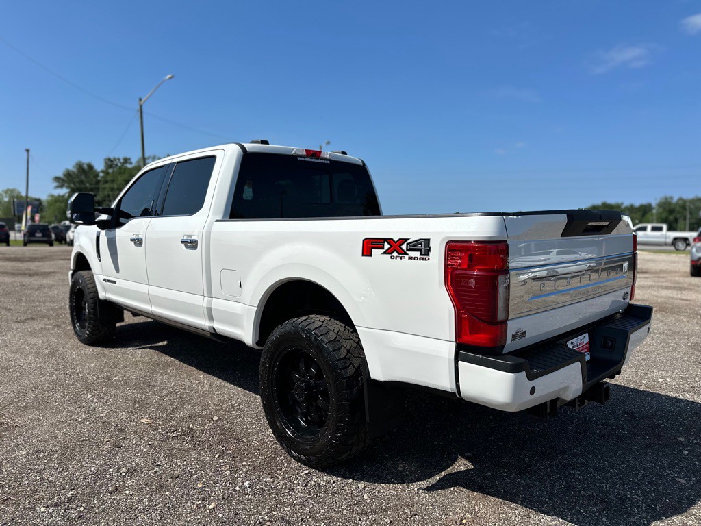 2022 Ford F-250 Image 3