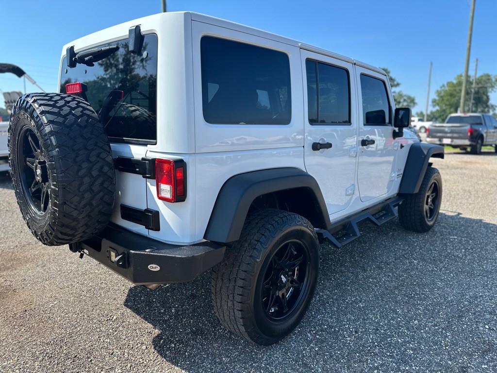 2015 Jeep Wrangler Unlimited Image 3