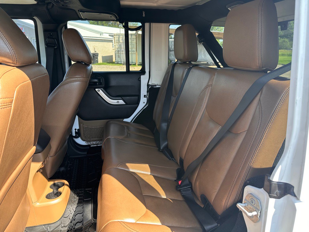 2015 Jeep Wrangler Unlimited Image 10