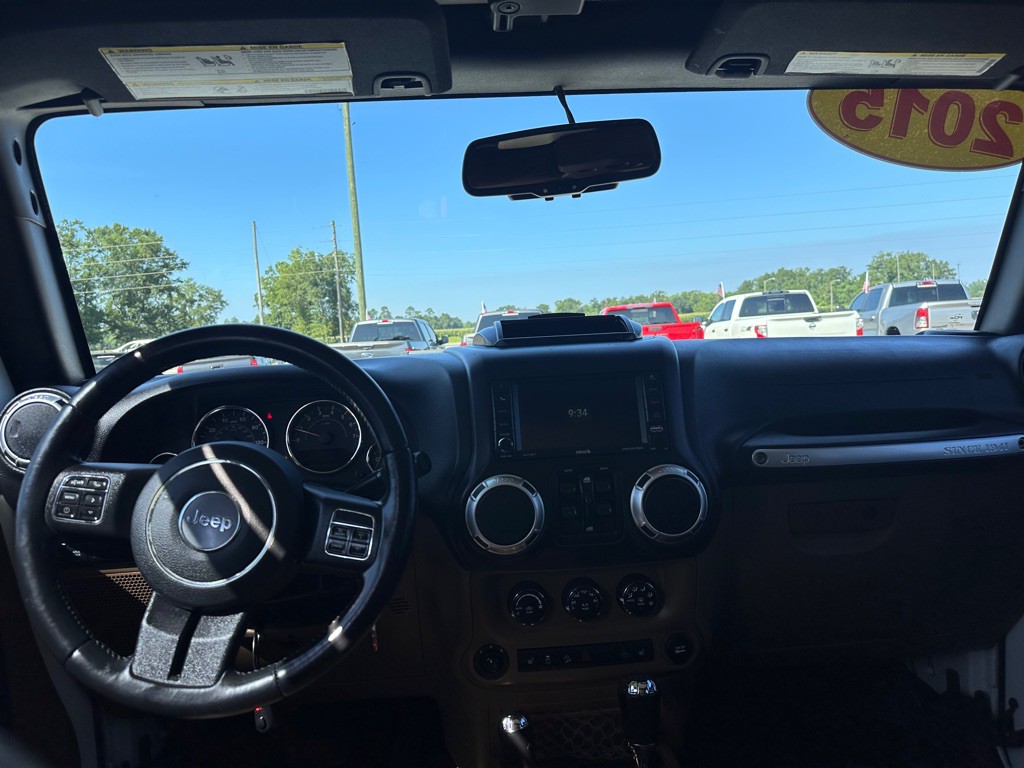 2015 Jeep Wrangler Unlimited Image 11