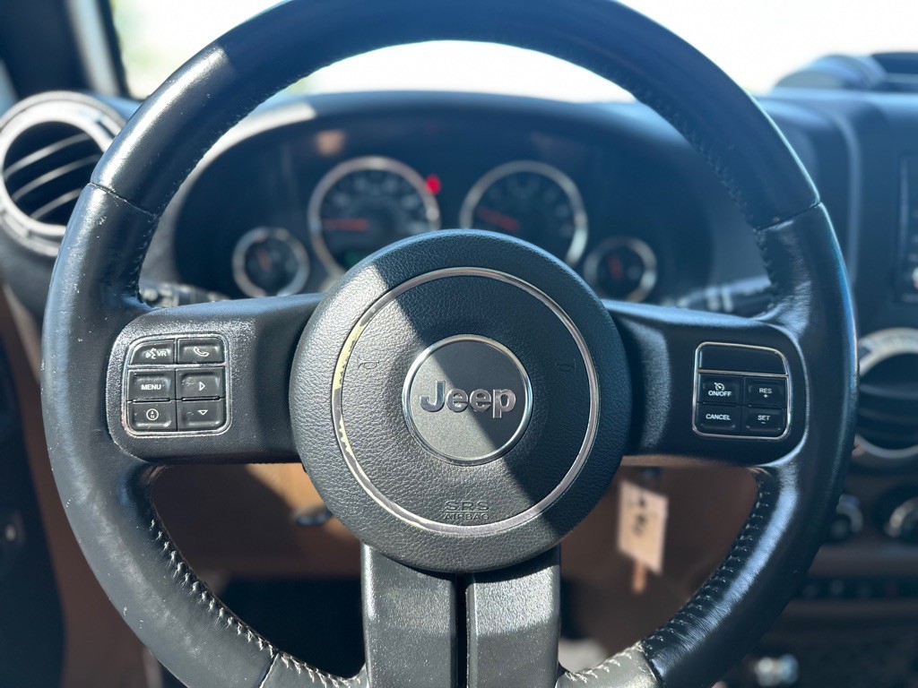 2015 Jeep Wrangler Unlimited Image 14