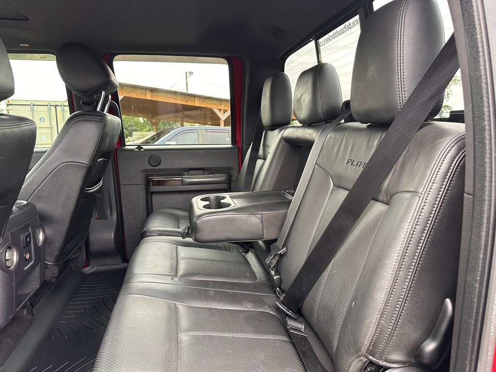 2015 Ford F-250 Image 10