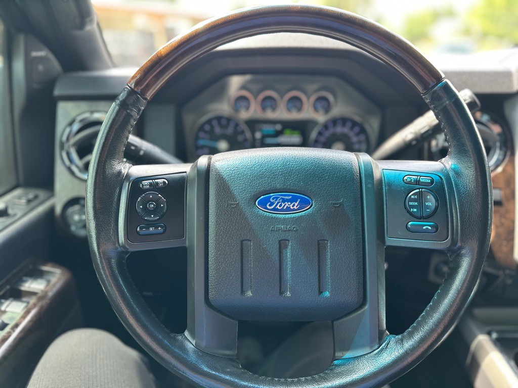 2016 Ford F-250 Image 15
