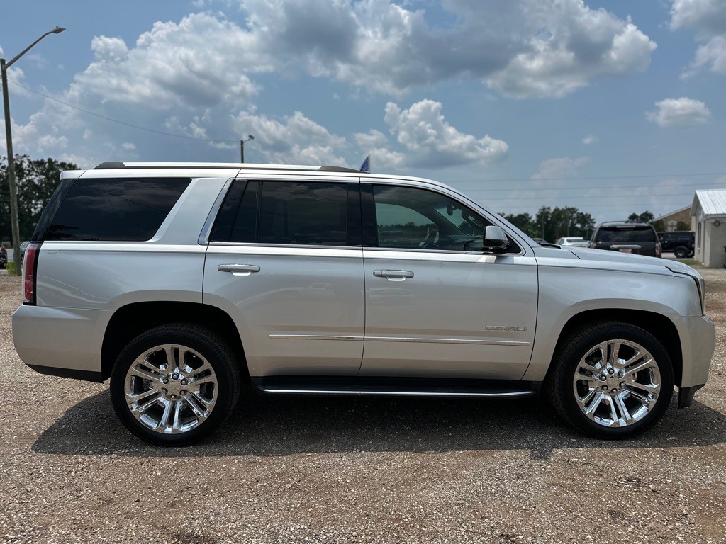 2017 GMC Yukon Image 5