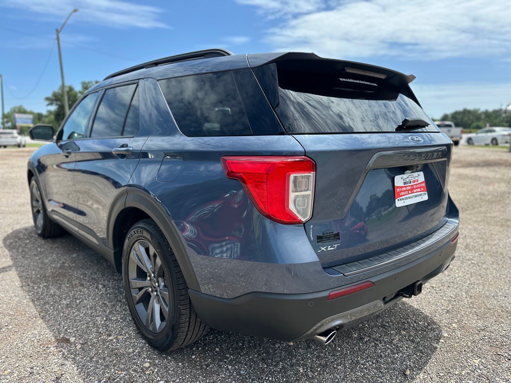 2021 Ford Explorer Image 3