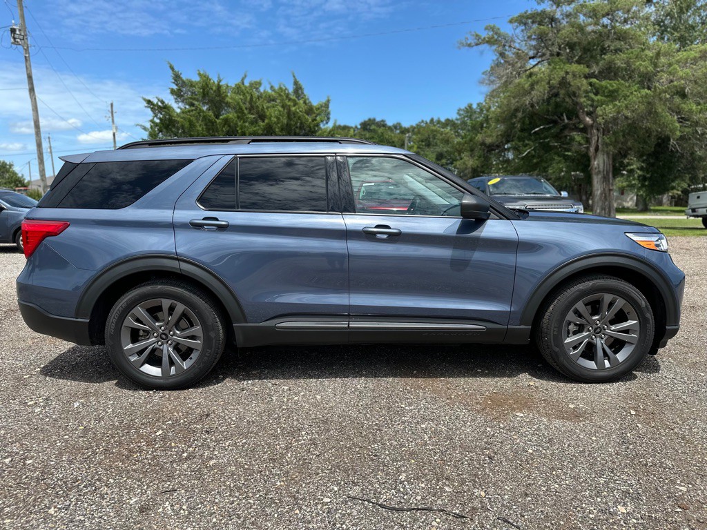 2021 Ford Explorer Image 6