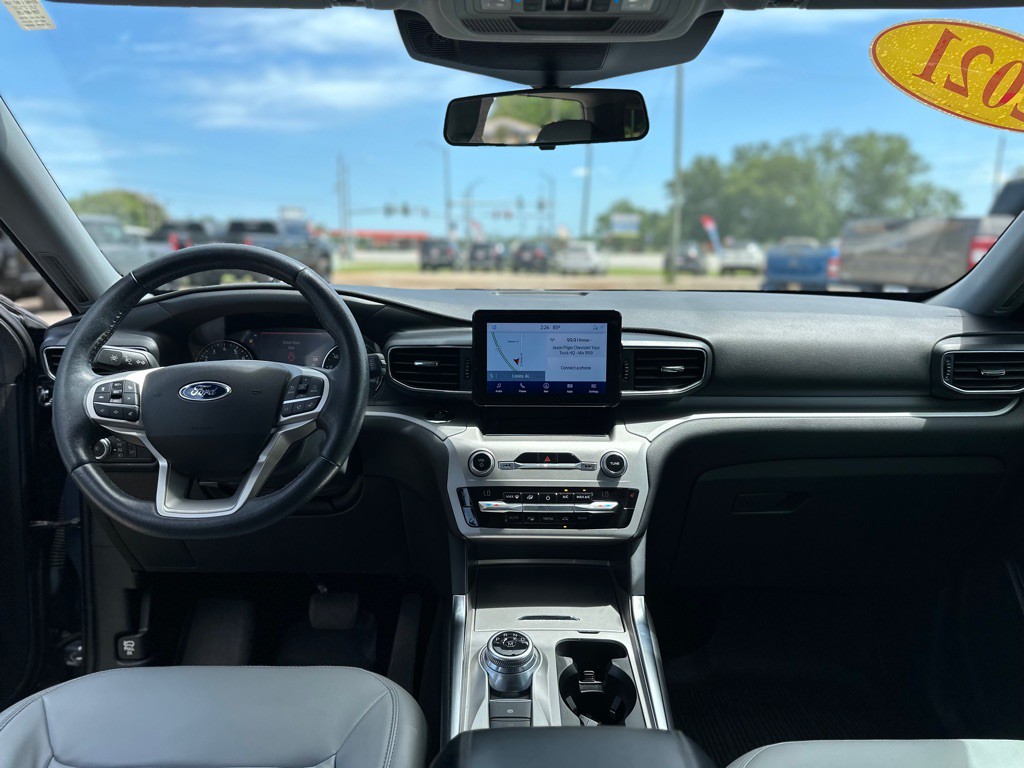 2021 Ford Explorer Image 12