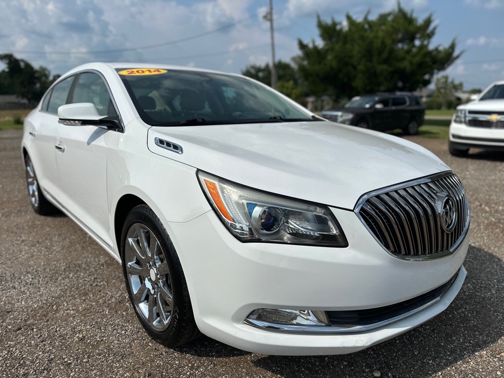 2014 Buick Lacrosse Image 1