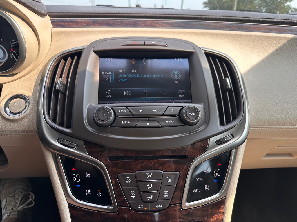2014 Buick Lacrosse Image 13