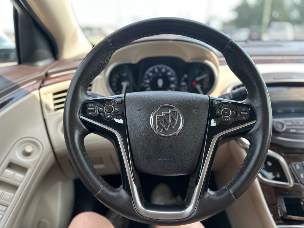2014 Buick Lacrosse Image 16