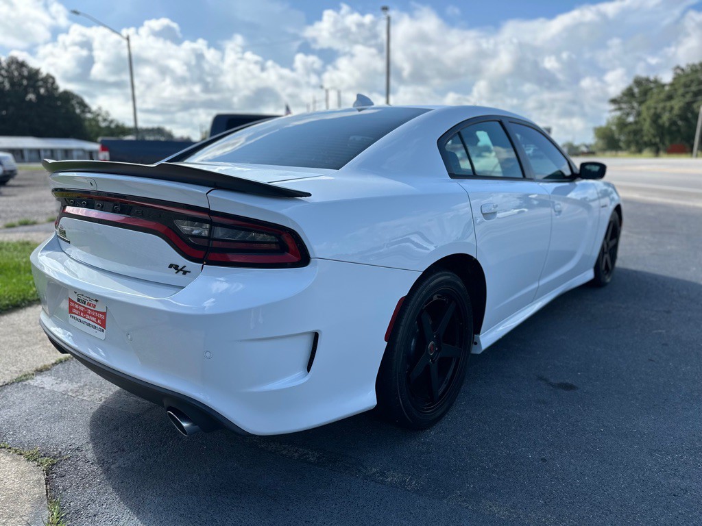2021 Dodge Charger Image 3