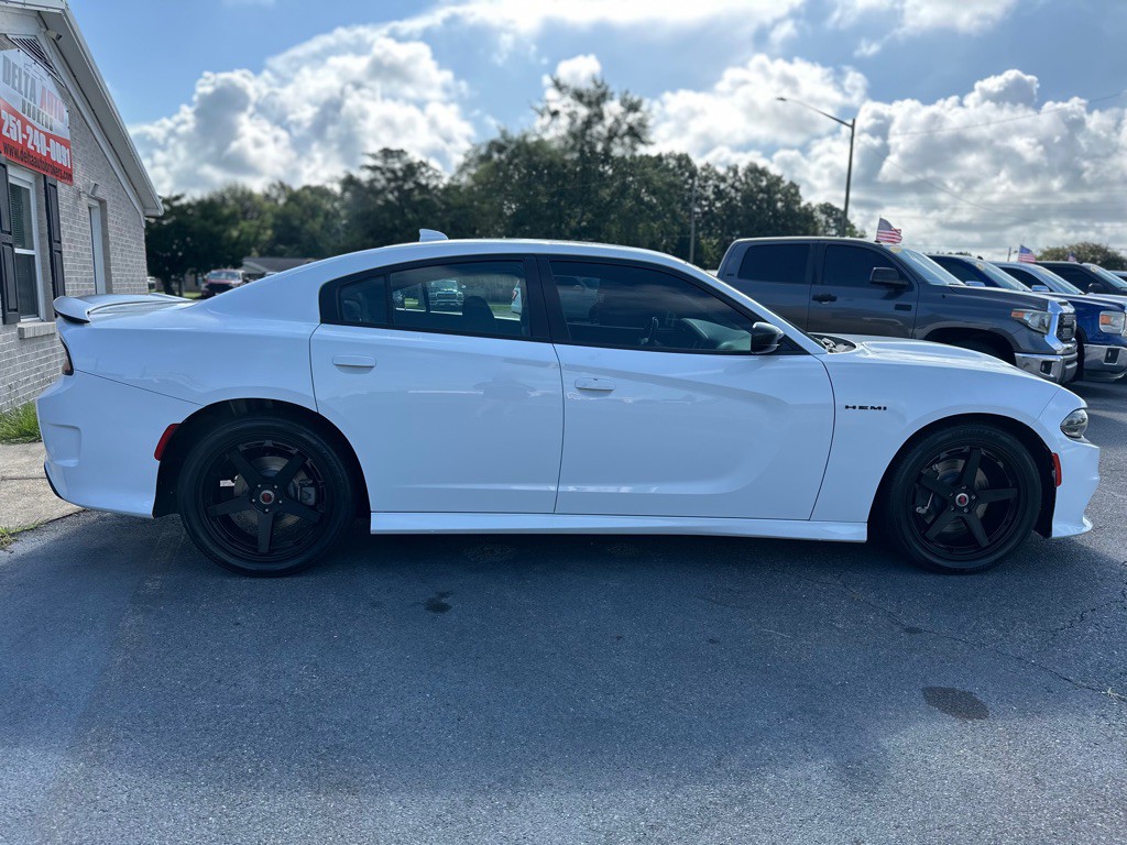 2021 Dodge Charger Image 5