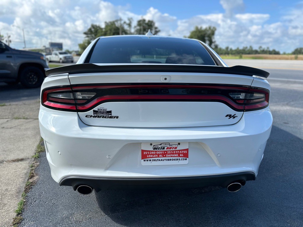 2021 Dodge Charger Image 8