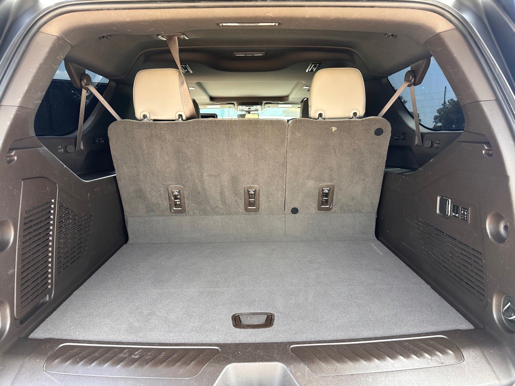 2021 GMC Yukon Image 12