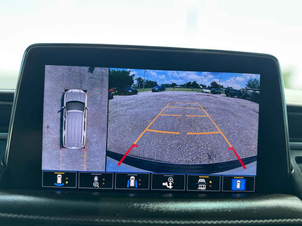 2021 GMC Yukon Image 15