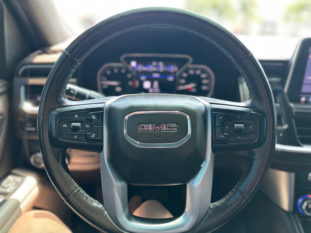 2021 GMC Yukon Image 16