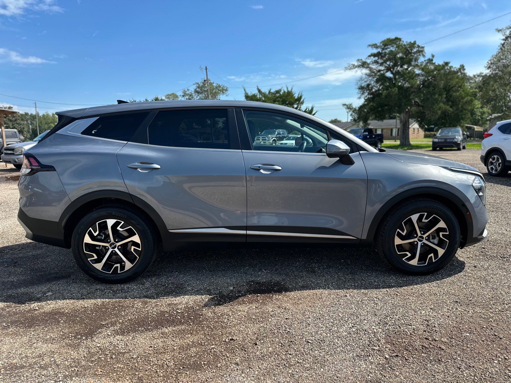 2023 Kia Sportage Image 5