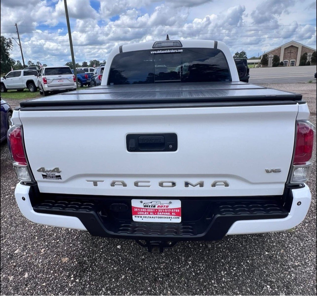 2019 Toyota Tacoma Image 8