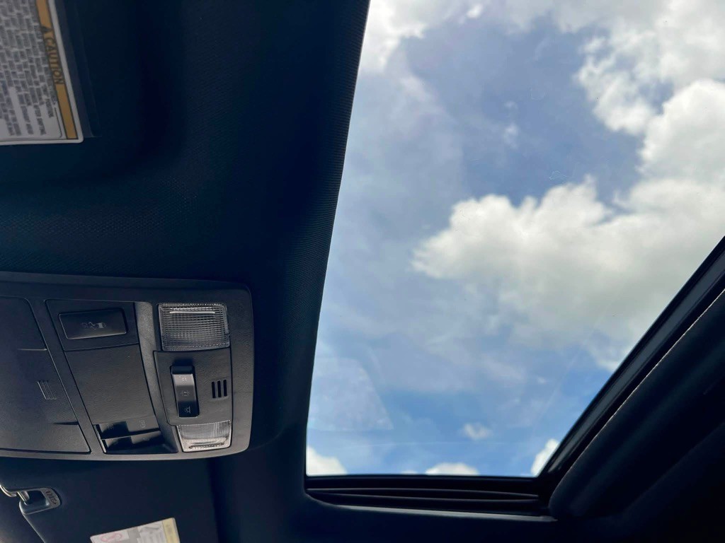 2019 Toyota Tacoma Image 18