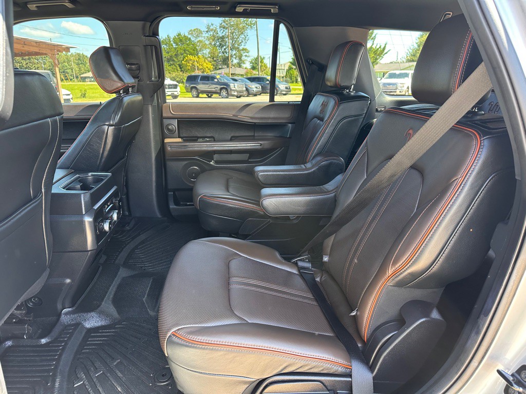 2021 Ford Expedition Image 10