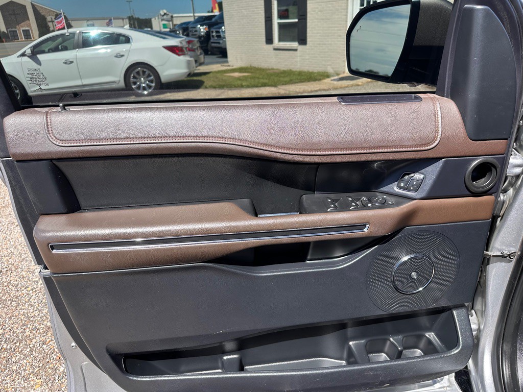 2021 Ford Expedition Image 22