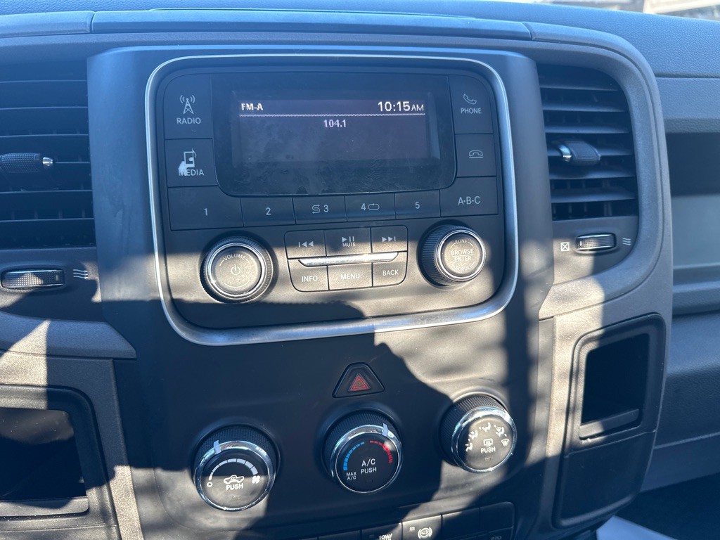 2018 RAM 4500 Image 17