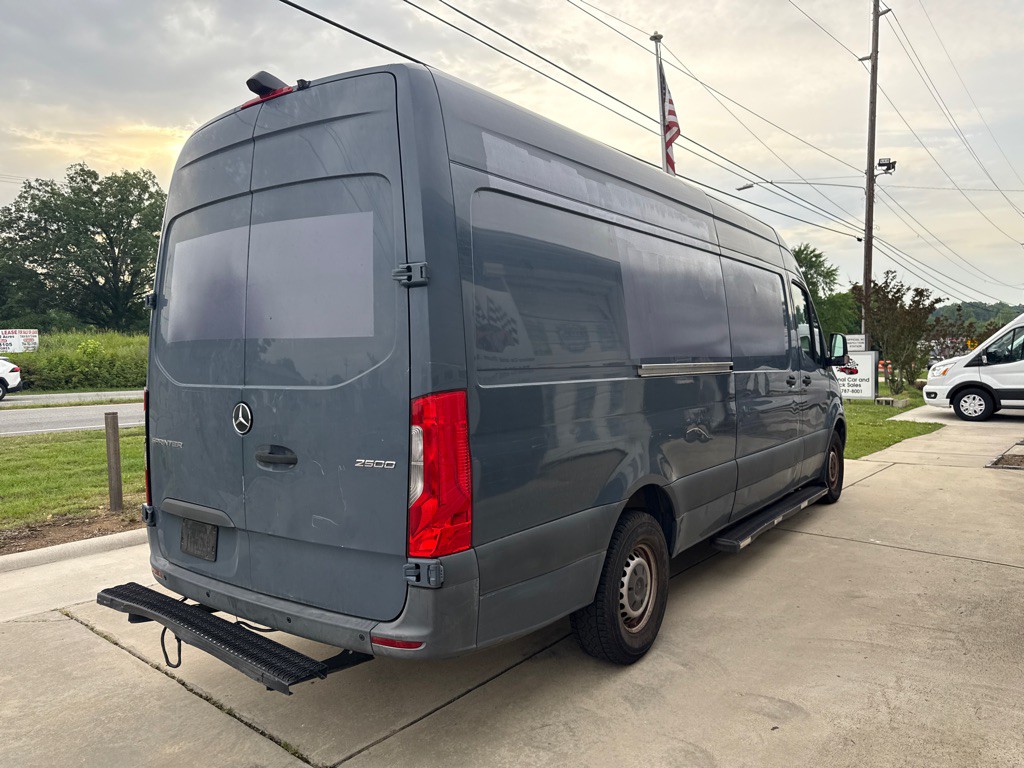 2019 Mercedes-Benz Sprinter Image 4