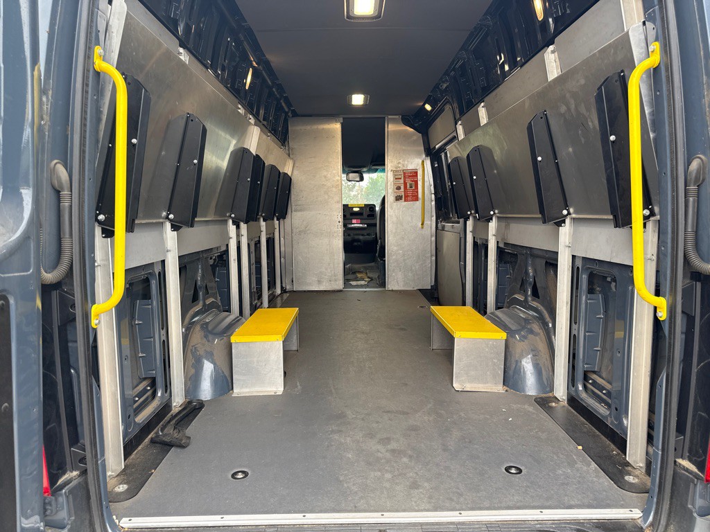 2019 Mercedes-Benz Sprinter Image 9