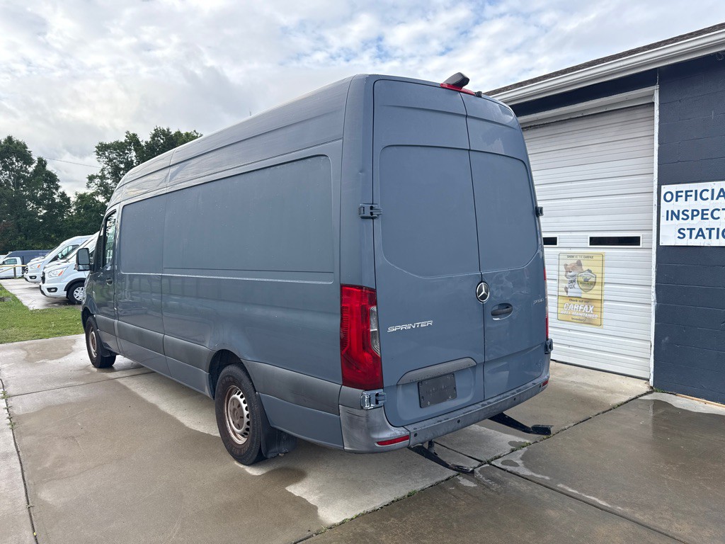 2019 Mercedes-Benz Sprinter Image 3
