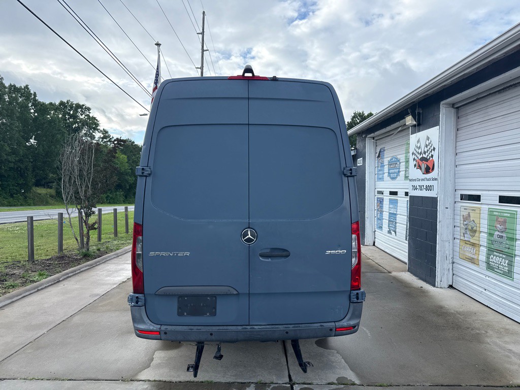 2019 Mercedes-Benz Sprinter Image 4