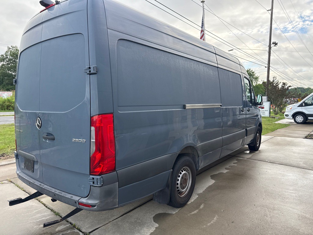 2019 Mercedes-Benz Sprinter Image 5