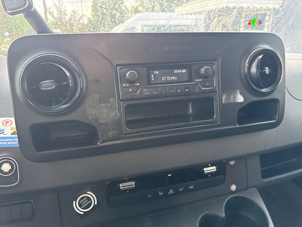 2019 Mercedes-Benz Sprinter Image 16