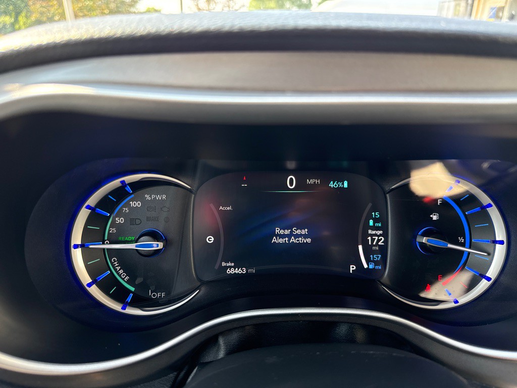 2024 Chrysler Pacifica Image 17