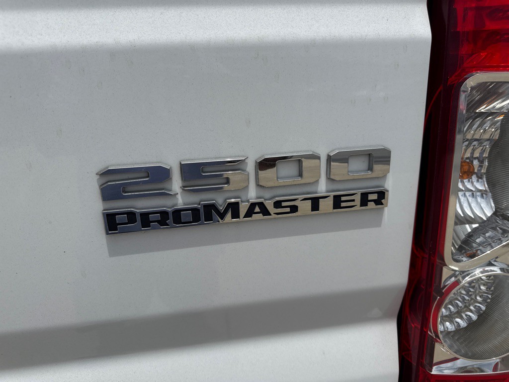 2023 RAM Promaster Image 8