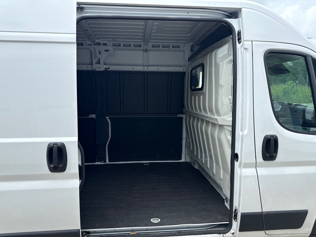 2023 RAM Promaster Image 11