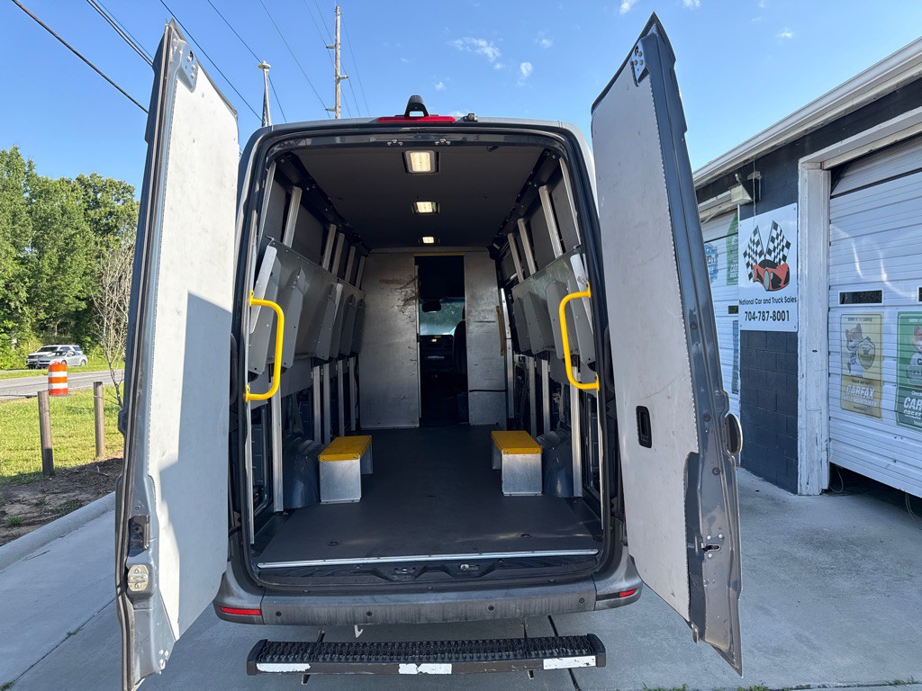 2019 Mercedes-Benz Sprinter Image 8
