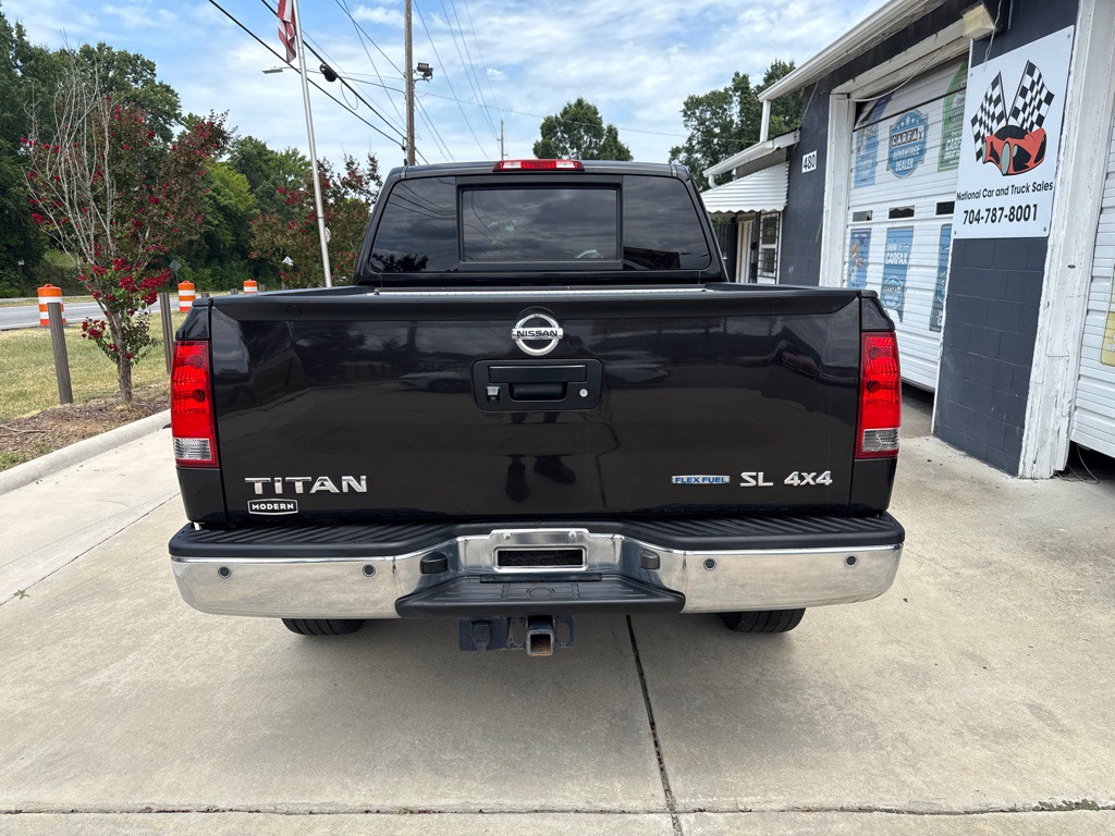 2013 Nissan Titan Image 3