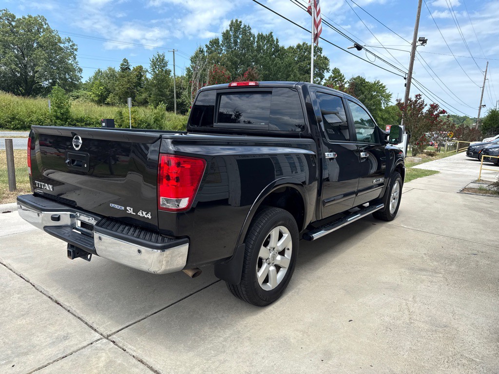 2013 Nissan Titan Image 5