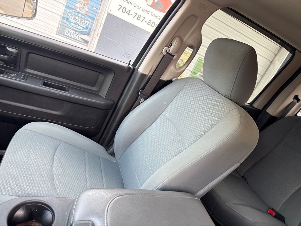 2018 RAM 3500 Image 11