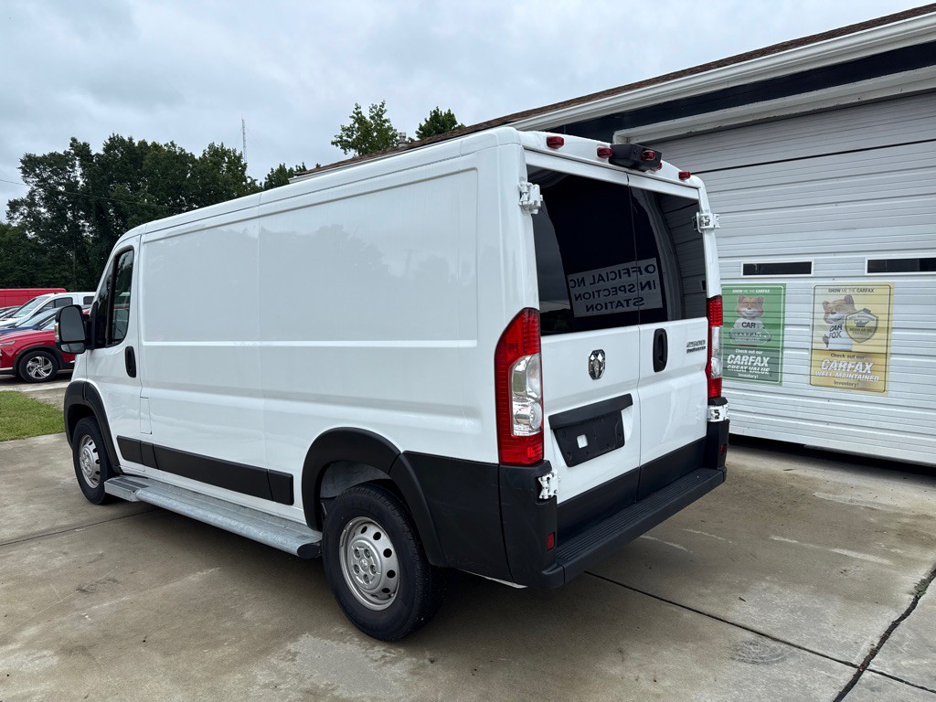 2023 RAM Promaster Image 3