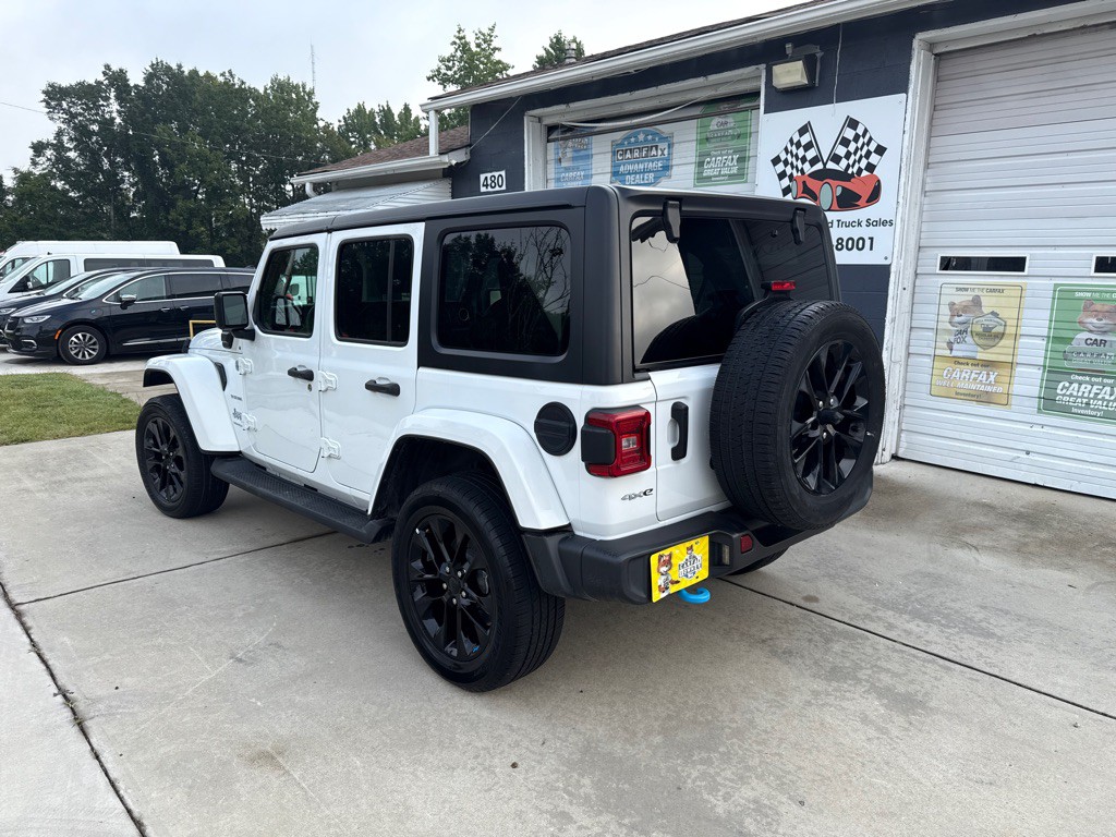 2023 Jeep Wrangler Image 2