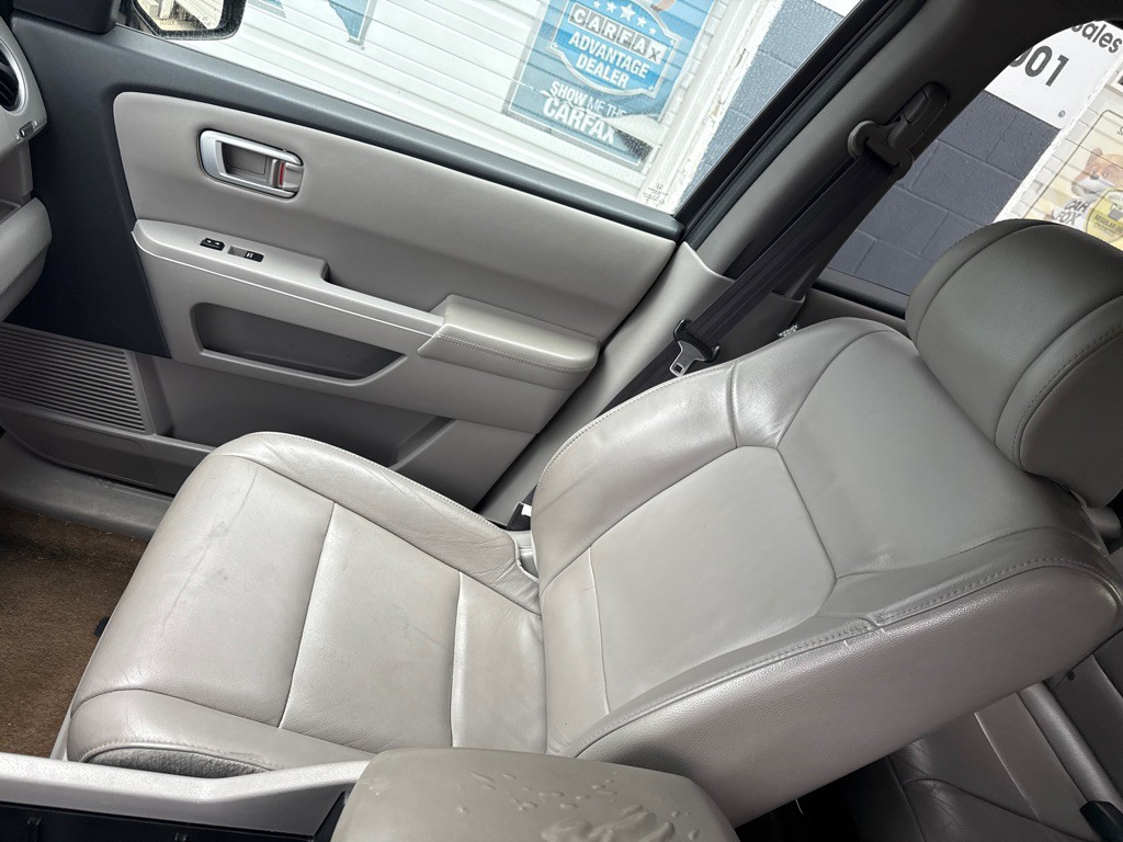 2014 Honda Pilot Image 9