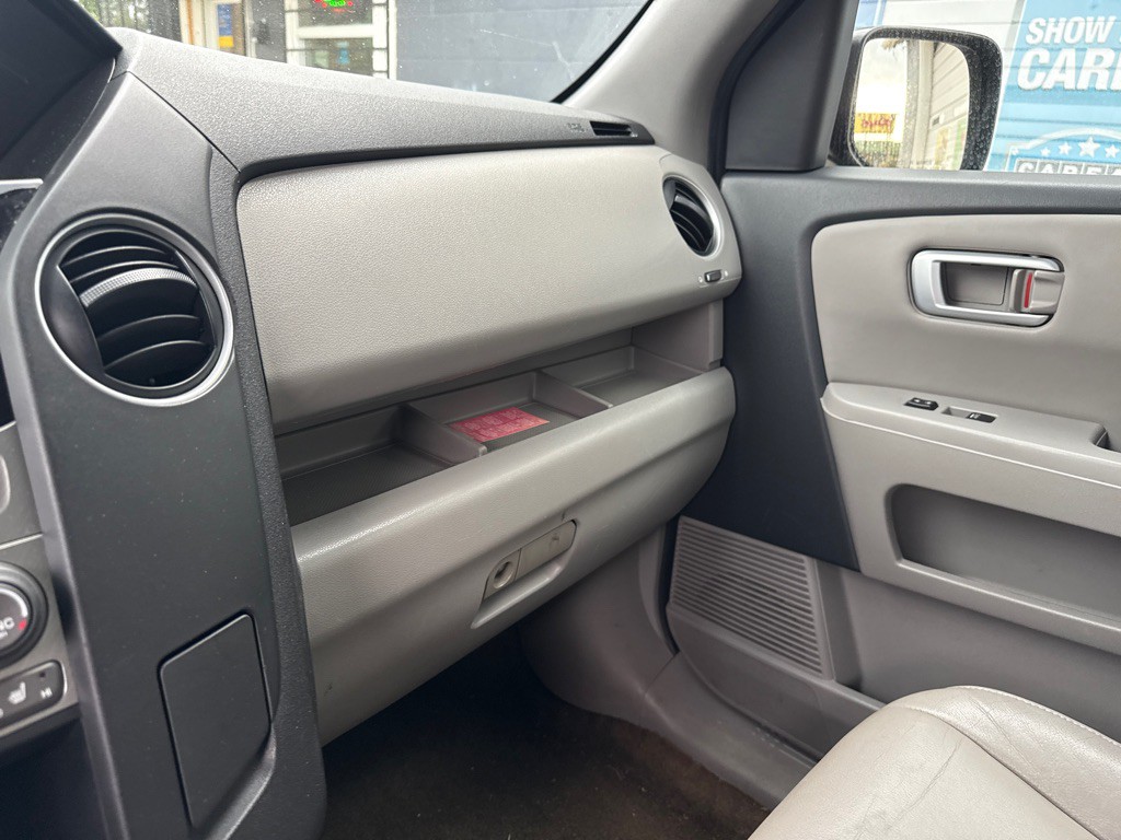 2014 Honda Pilot Image 19