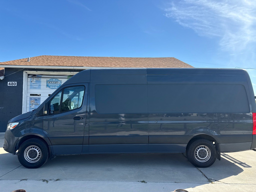2019 Mercedes-Benz Sprinter Image 2